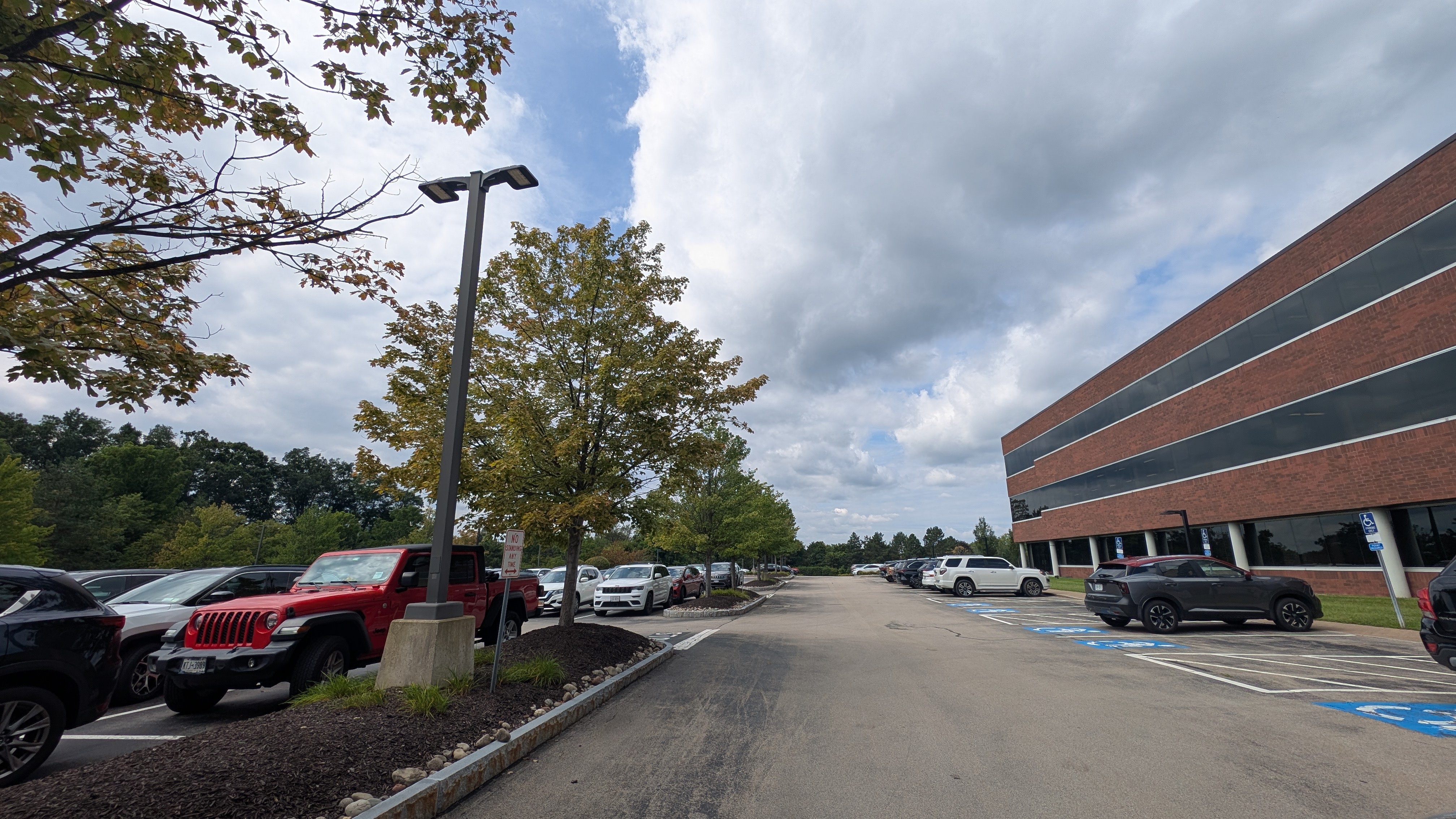 Woodcliff Office Park double-head LED pole lighting